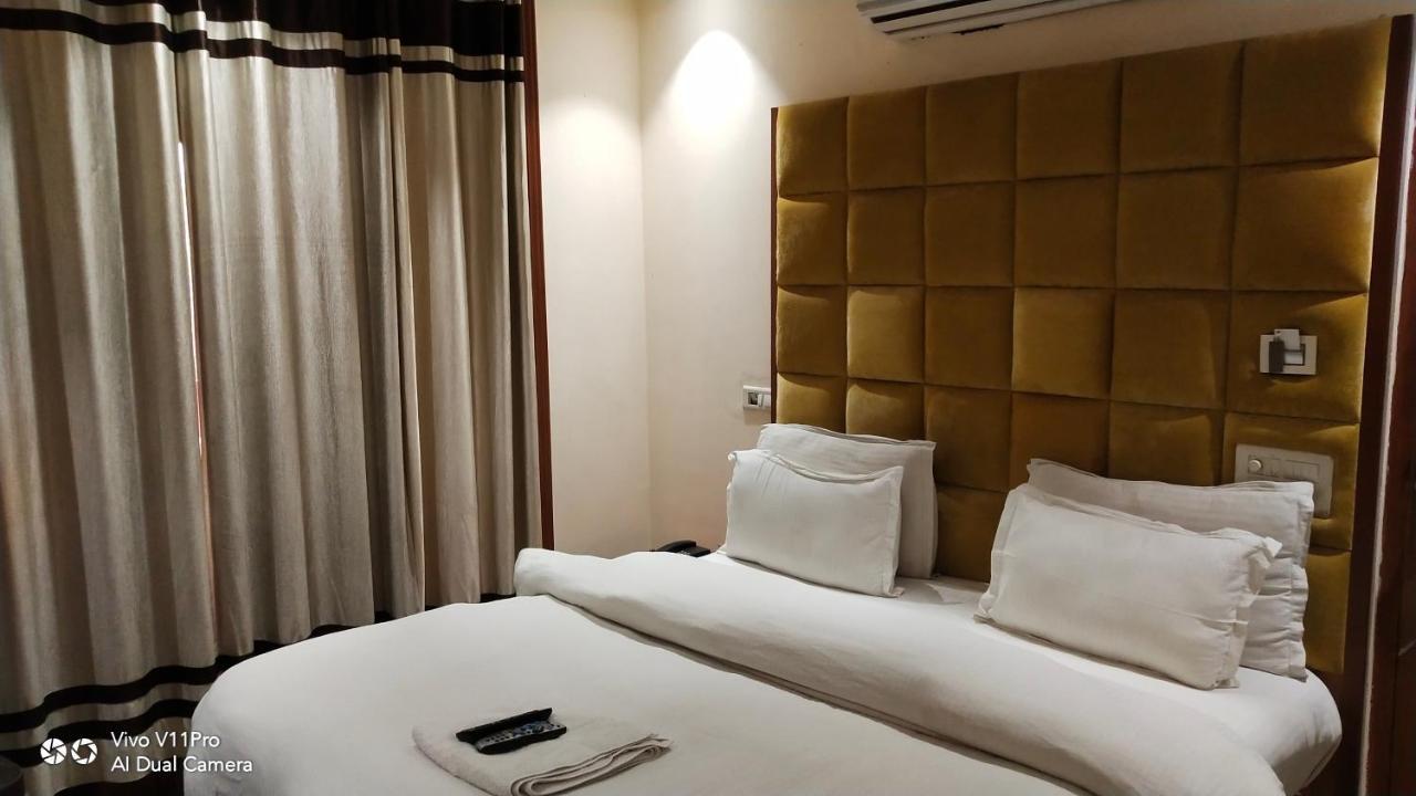 Stay @ 203 Noida Exterior foto