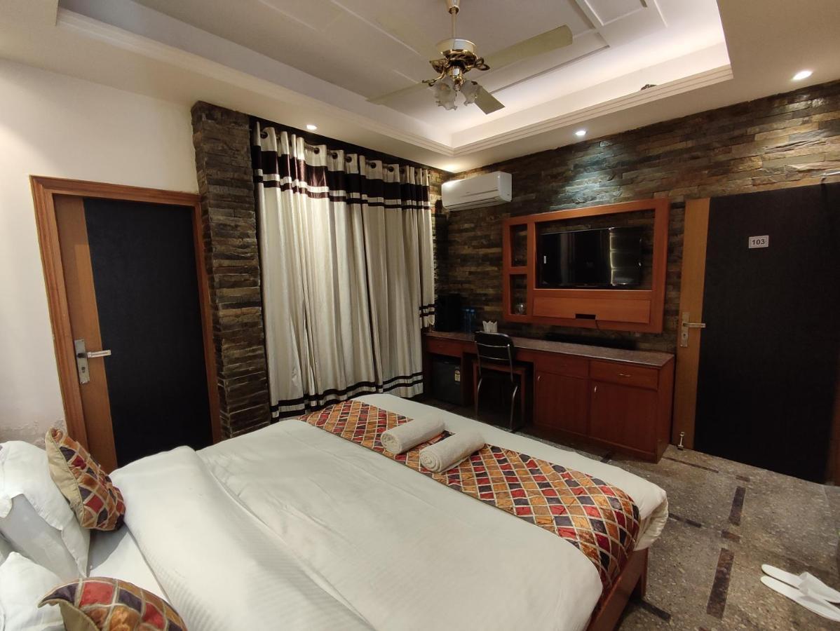 Stay @ 203 Noida Exterior foto