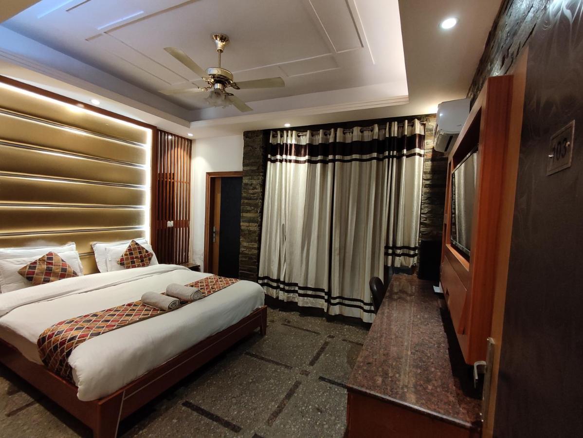Stay @ 203 Noida Exterior foto